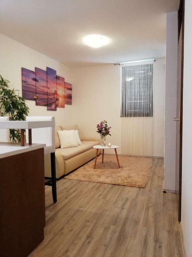 Nokturno Apartment, Self Check-In Poreč Zewnętrze zdjęcie