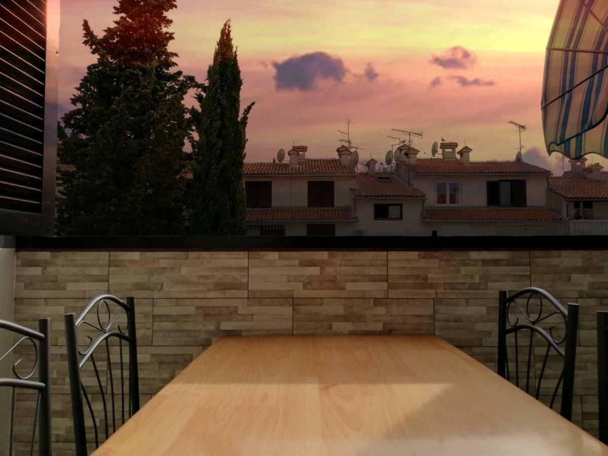 Nokturno Apartment, Self Check-In Poreč Zewnętrze zdjęcie